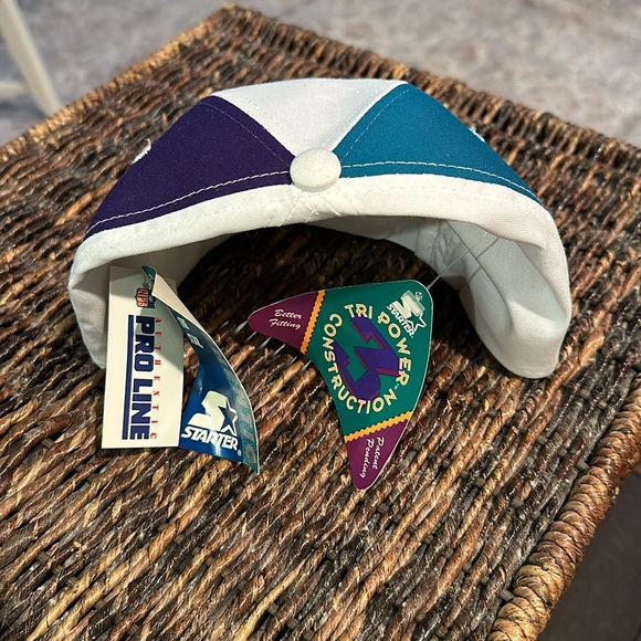 Super Bowl 28 hat - Picture 2 of 4